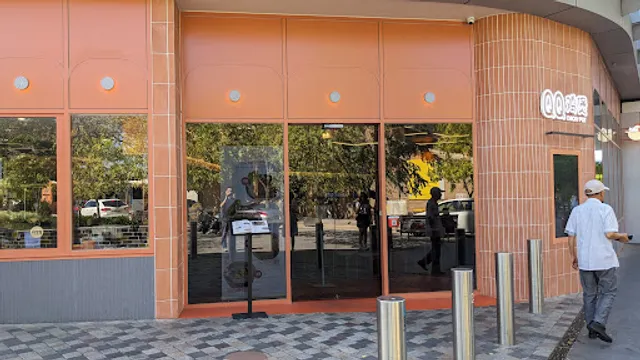 QQ鸡煲 Chicky Pot The Glen