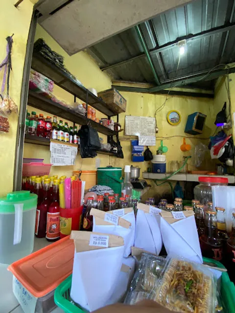 Warung Es Mbah Yadi "Sogem"