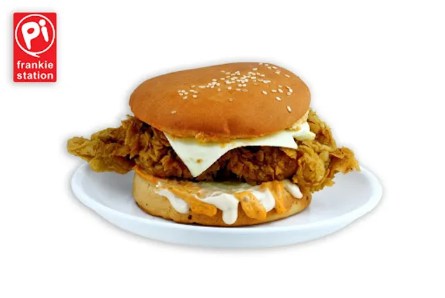 PI Frankie Station, Wagholi