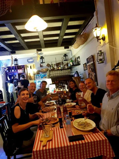 La Vela Pizza and Pasta Restaurant