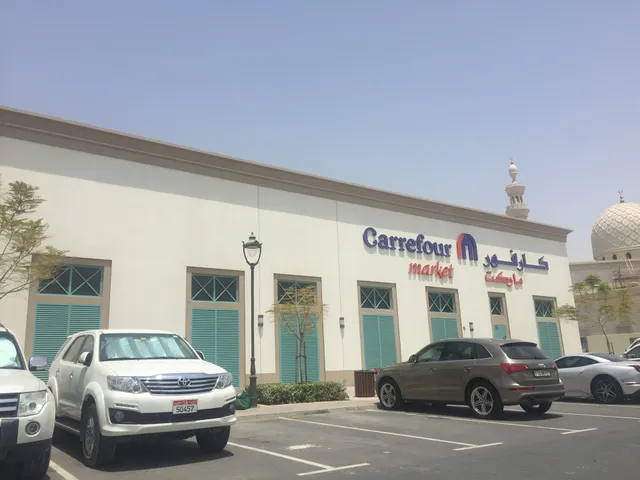 Carrefour Market Ranches Souk Dubai