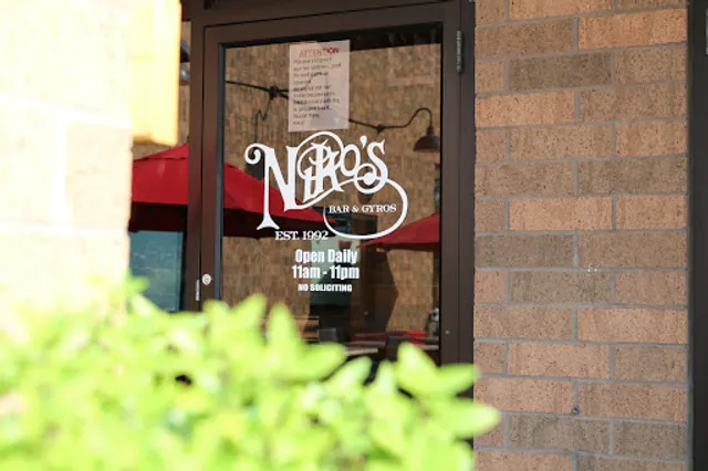 Niko's Bar & Gyros