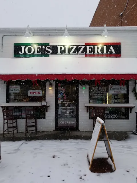 Joe's Pizza
