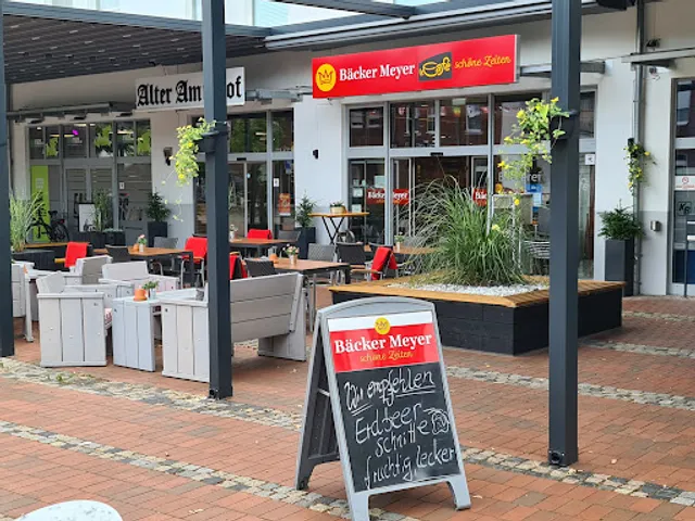 Bakery & Café Meyer