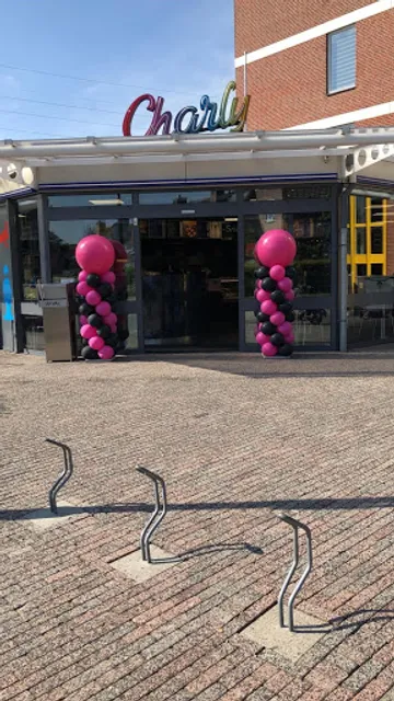 Cafetaria Charly Musketiersveld