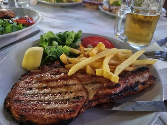 Alkyonis Alikanas Restaurant