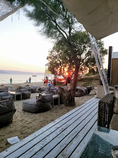 Santana Beach Club & Restaurant