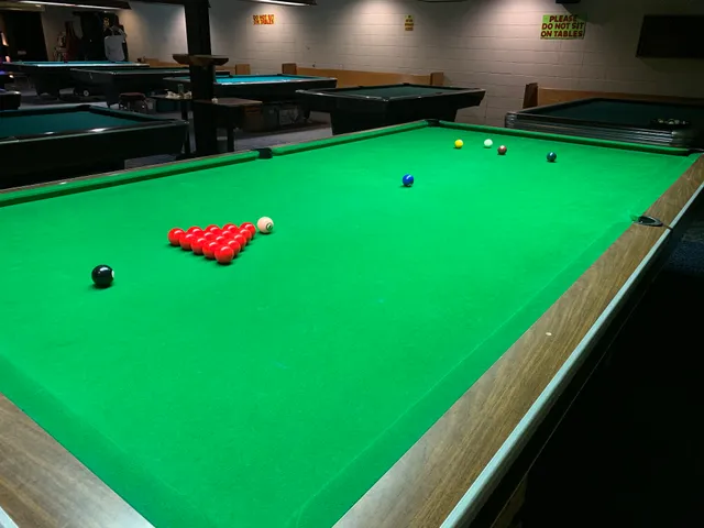 Al's Billiards