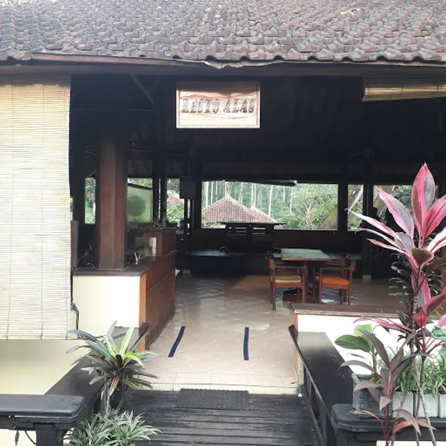 KEDAI Alas PPLH Seloliman