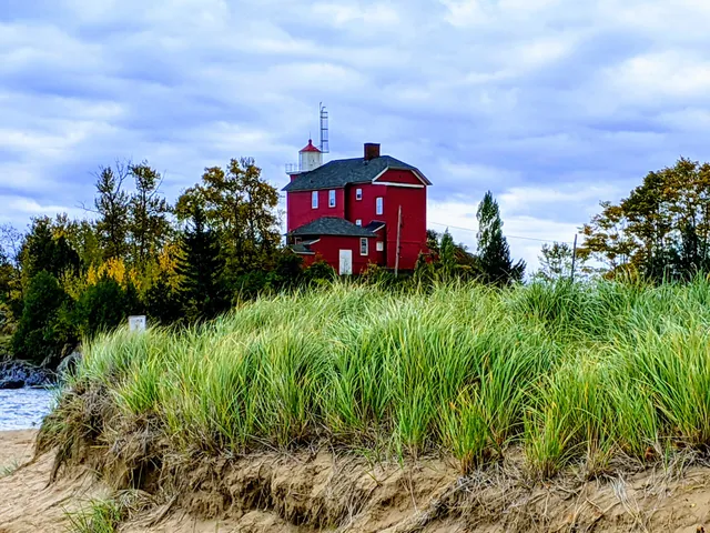 Marquette Harbor Lighthouse