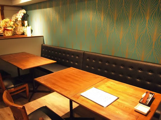 鉄板居酒屋ノムネン