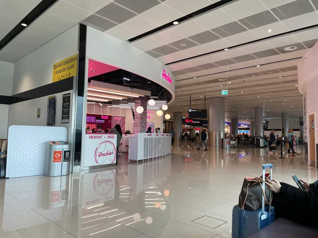 Manchester Airport Meet & Greet T2