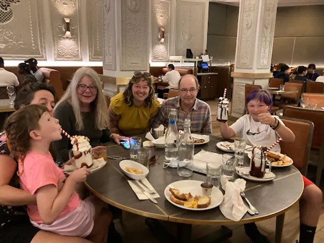 Gayle's Broadway Rose