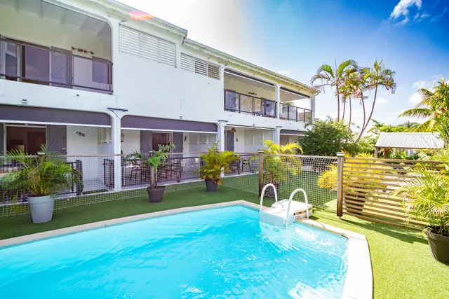 Le Zandoli - Zandoli Exotic Résidence Gîtes, Logements, Hébergements à Sainte Anne, Guadeloupe