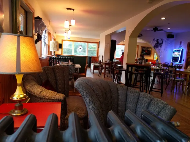 Green's Long River Inn