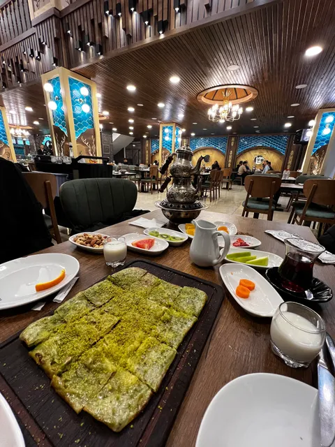 Antephan Künefe & Katmer Kars