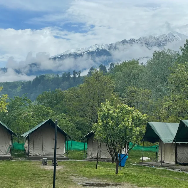 MOUNTAIN HILL CAMPS MANALI