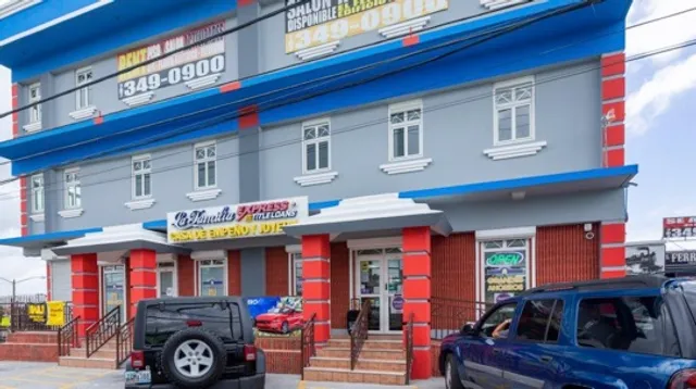 La Familia Casa de Empeño y Joyería