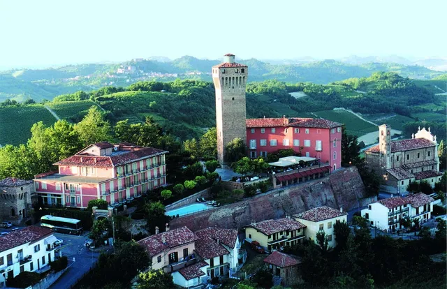 Hotel Castello di Santa Vittoria - Santa victory dawn