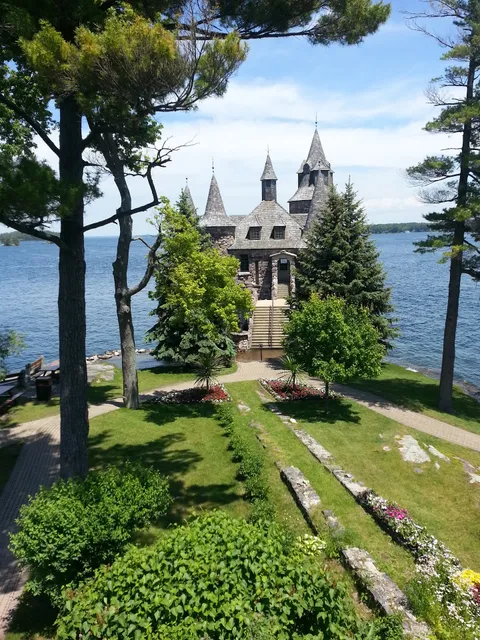 Bonnie Castle Yacht Basin Inc