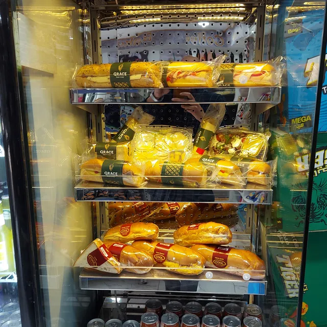 Lion's way Bakery coffee market