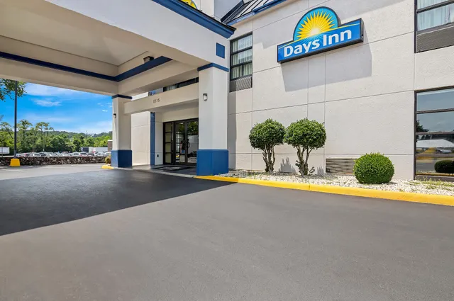 Days Inn by Wyndham Salem