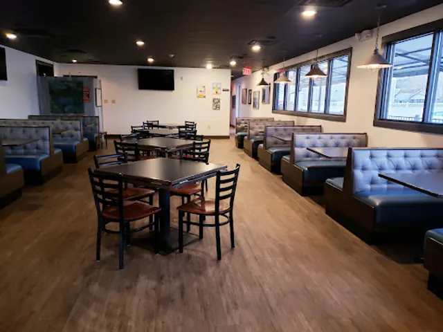 Rehoboth Ale House On The Mile