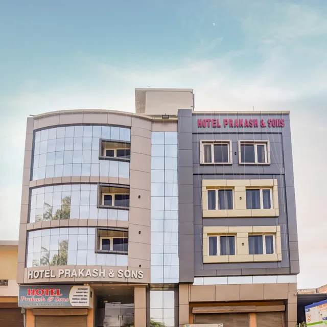 Hotel Prakash & Sons