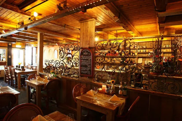 Aqui Mediterrane Tapas