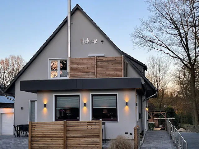 likehome Café & Apartments