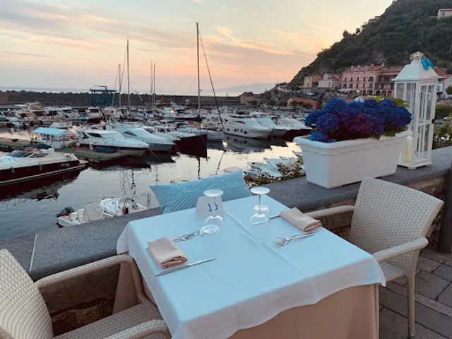 Tre Nodi- Ristorante sul Porto di Maratea