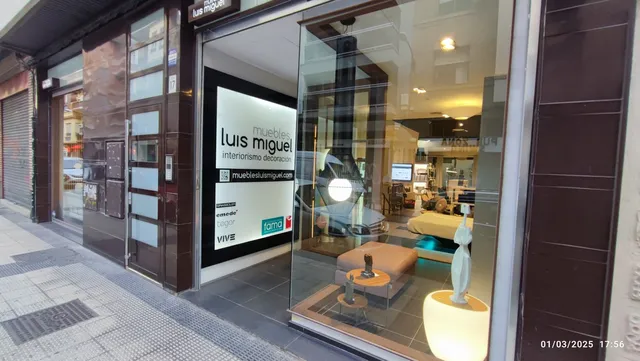 Luis Miguel furniture Alondra