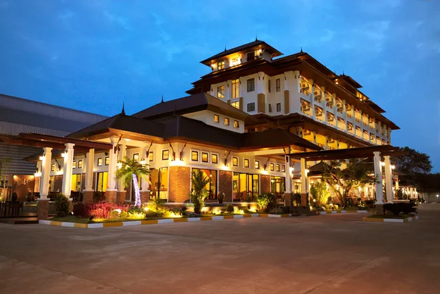 Royal Nakhara Hotel & Convention Centre Nongkhai