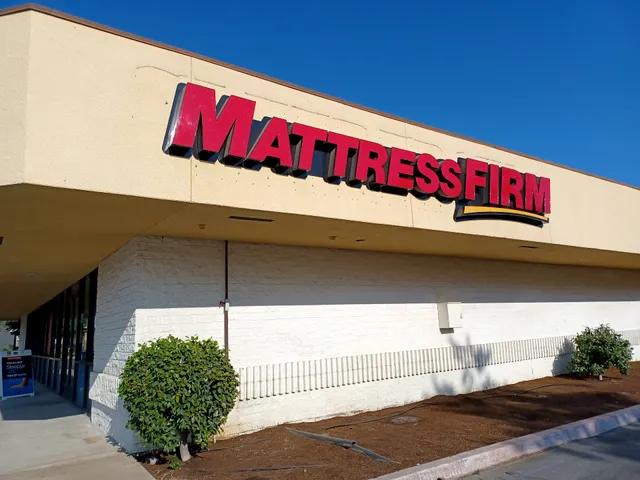 Mattress Firm Blackstone 2