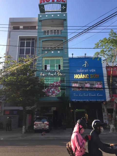 Khách Sạn Hoa Anh Đào