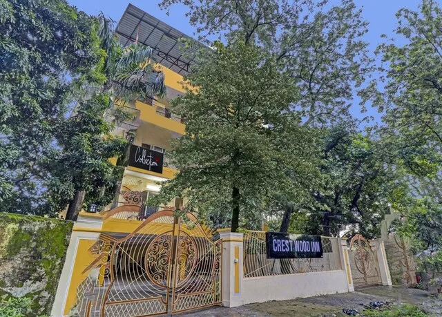 Super Capital O Hotel Crestwood Inn