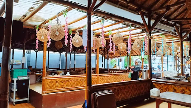 Kampung Kecil Restaurant