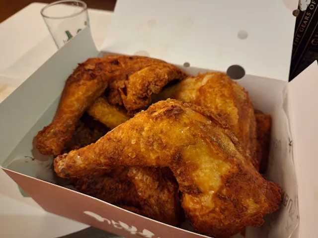 Kkanbu Chicken Gwangju Opo Sinhyeon