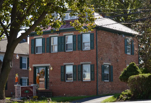 Gold Thumb Jewelry Creations