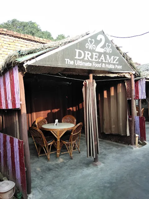 Dreamz Food And Hukka Point..