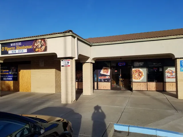 Mariscos el Piporro sinaloense