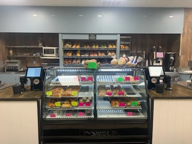 Hole In One Donuts and Coffee Rockland