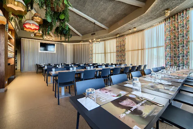 Restaurante Buffet Luze El Villa