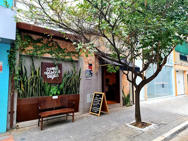 Comer, Beber e Viajar