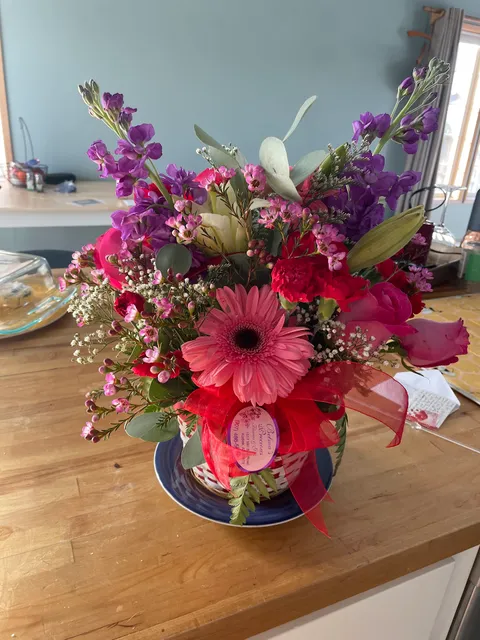 Precious Flowers & Gifts