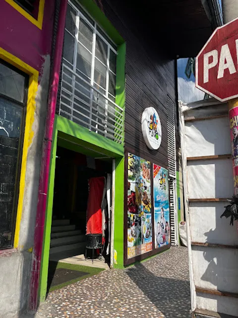 Restaurante Cebichería Coma y Punto