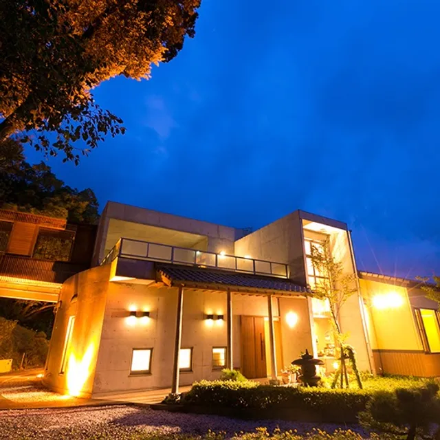 Sazareishi Takashima