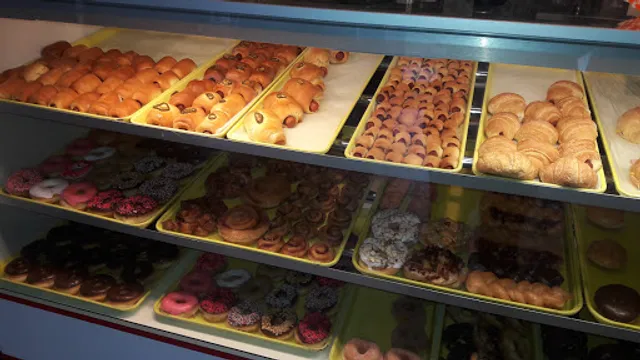 Southern Maid Donuts