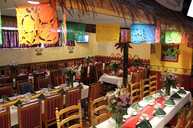 Hacienda Casa Blanca Mexican Restaurant & Cantina