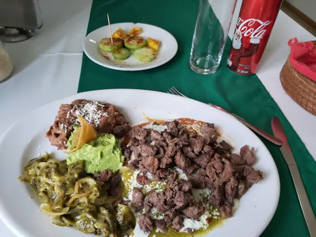 Restaurante Revolución 8